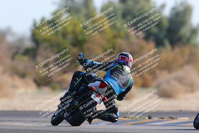 media/Dec-18-2022-SoCal Trackdays (Sun) [[8099a50955]]/Turn 7 Backside (1125am)/